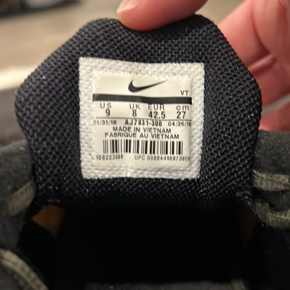 Nike Air Max Deluxe Sequoia Men's Sz 9 AJ7831-300 - must sell ASAP! - Picture 6 of 6